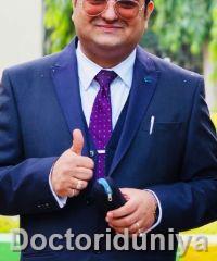 Dr Rajesh Manghnani